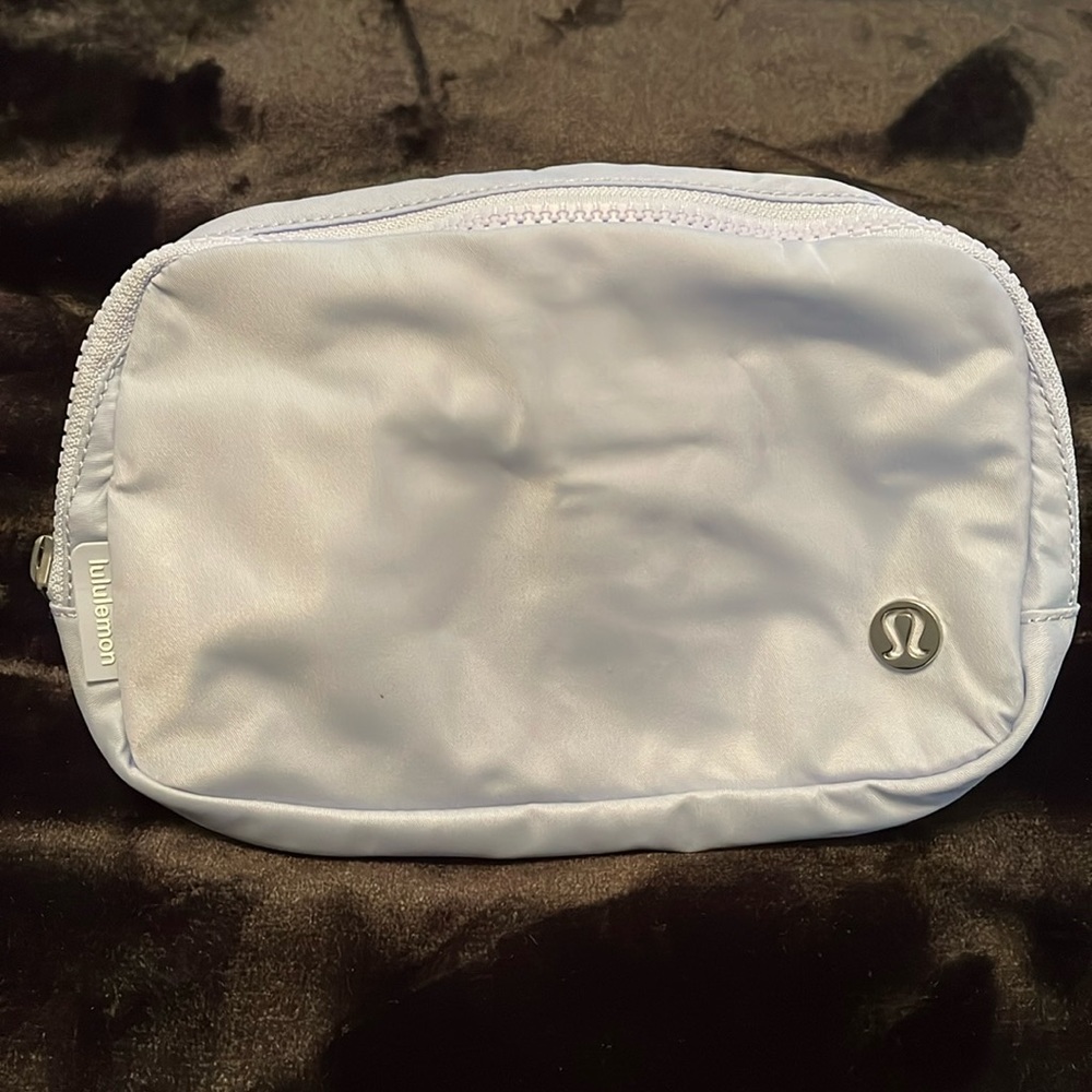 Lululemon bag